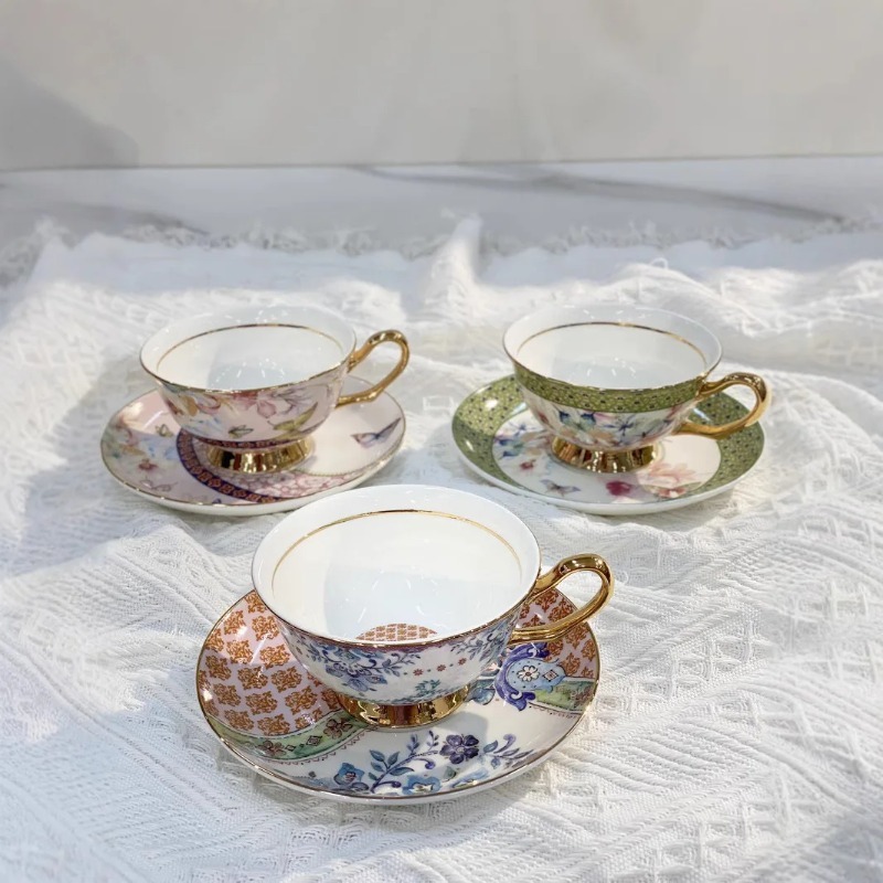 Coffee Tea For Garden - 고급스러운 디자인의 컵과 접시, 에나멜 컬러